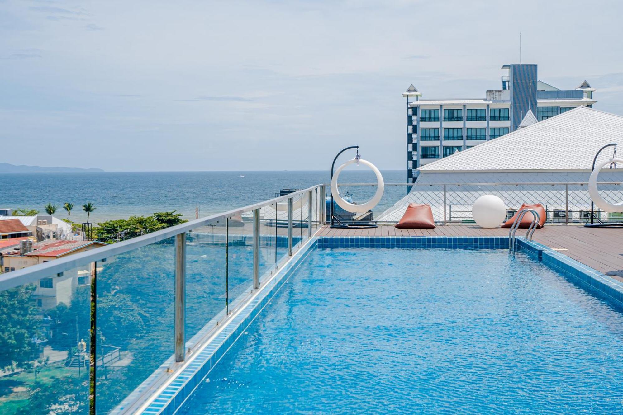 Ht9 Hotel Praia de Jomtien Exterior foto