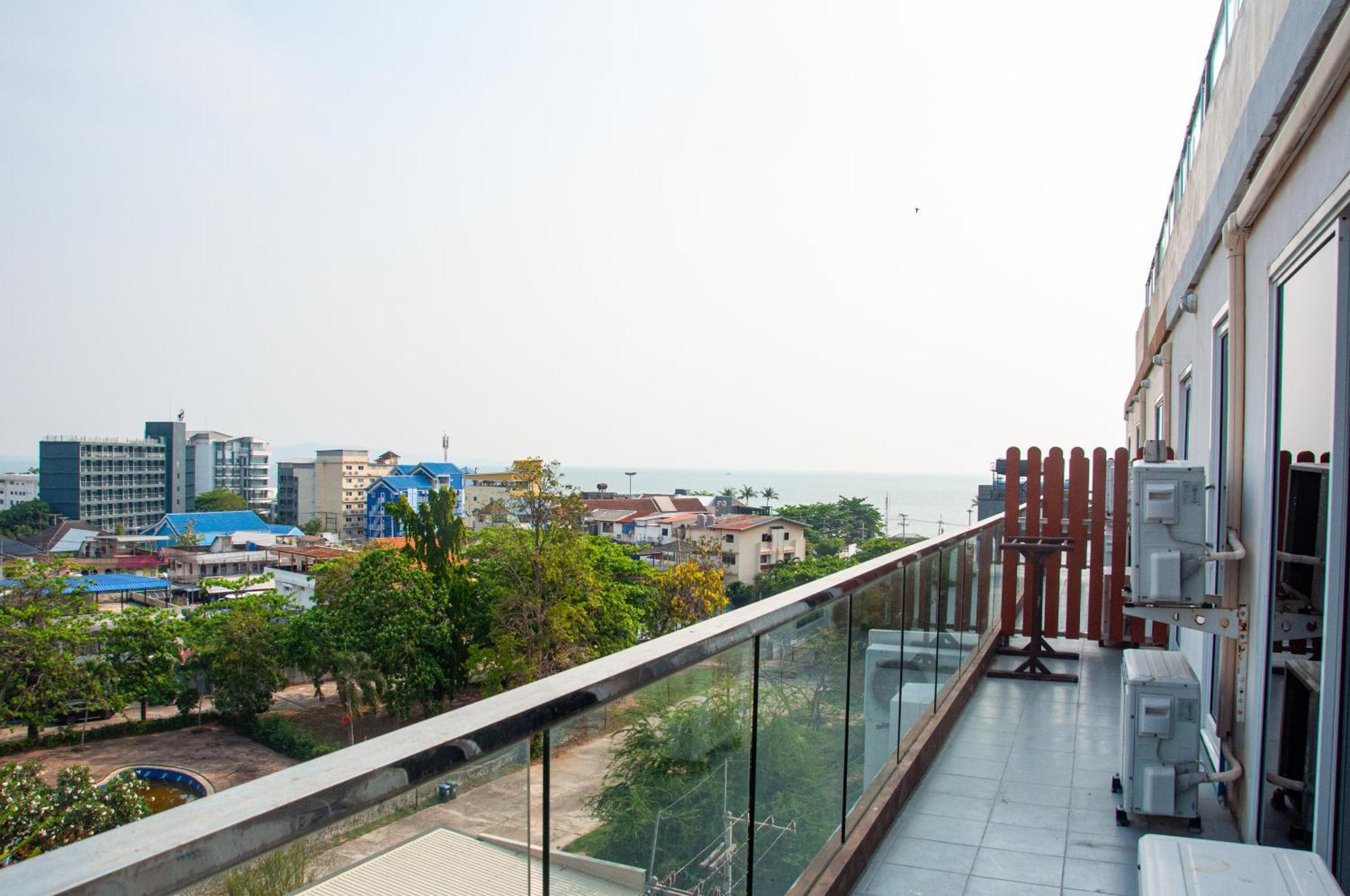 Ht9 Hotel Praia de Jomtien Exterior foto